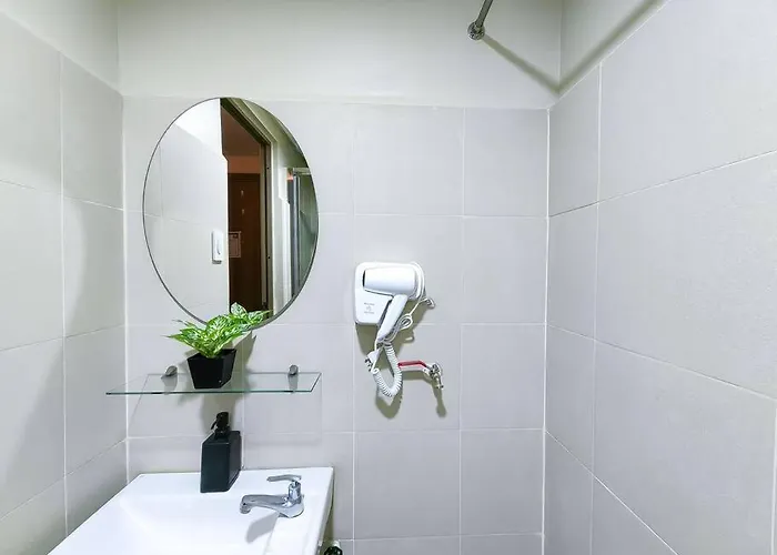 Citispace 1br Condotel At Fame Residences #fm04a * Manila