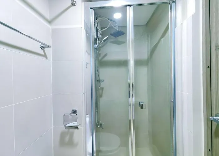 Citispace 1br Condotel At Fame Residences #fm04a Manila